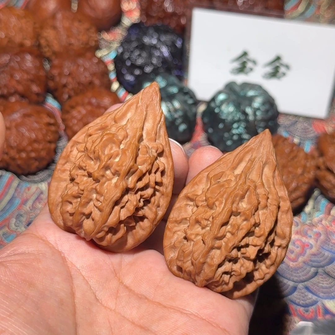 把件核桃1469红缨枪，尺寸40 36 57