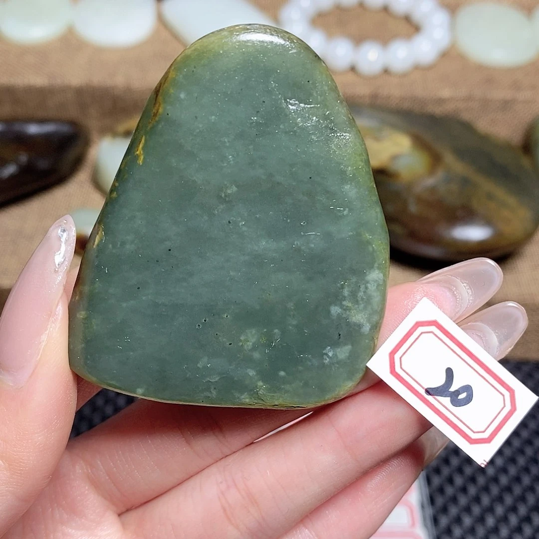 未镶嵌和田玉挂件20