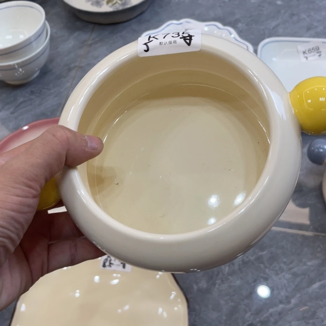 陶瓷微瑕餐具介意勿拍，满18飞！