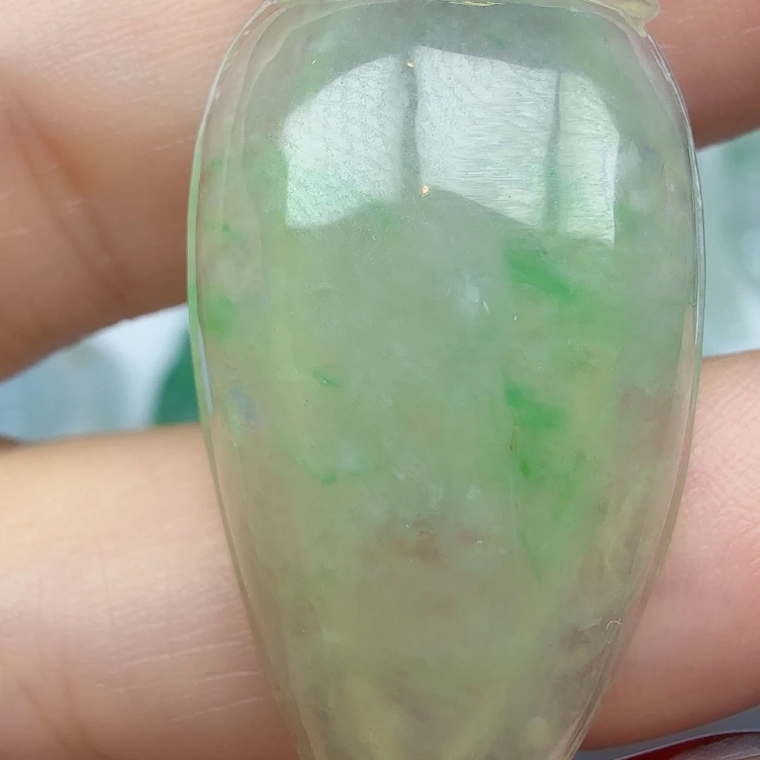 翡翠颈饰18K金镶嵌桃