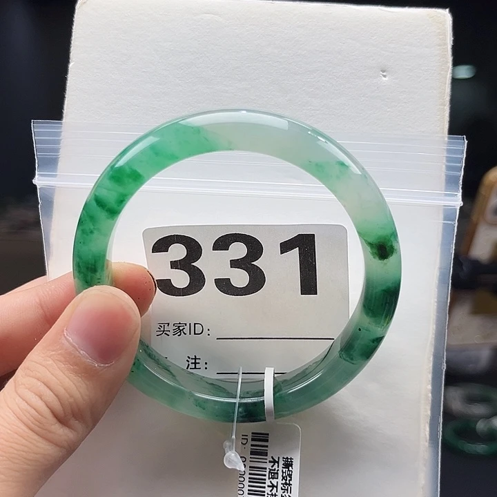 石英质玉（非洲翠）手镯未镶嵌331圈口575859