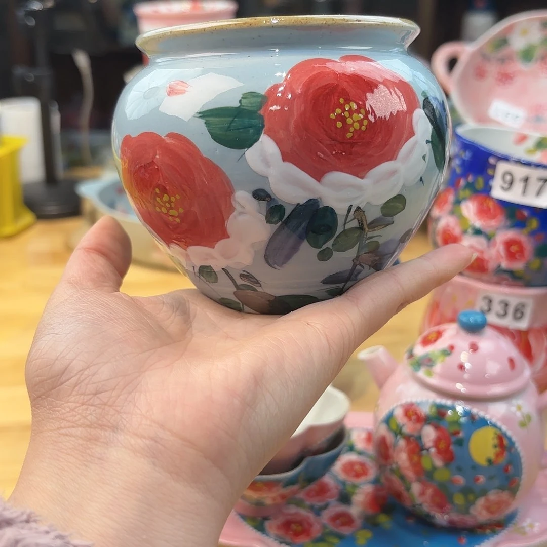 瓷片兔兔盖茨，兔兔