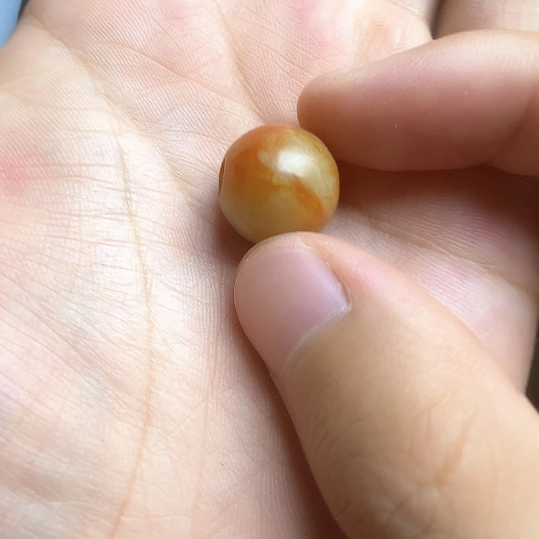 和田玉（糖玉）未镶嵌颈饰尺寸体积重量大小