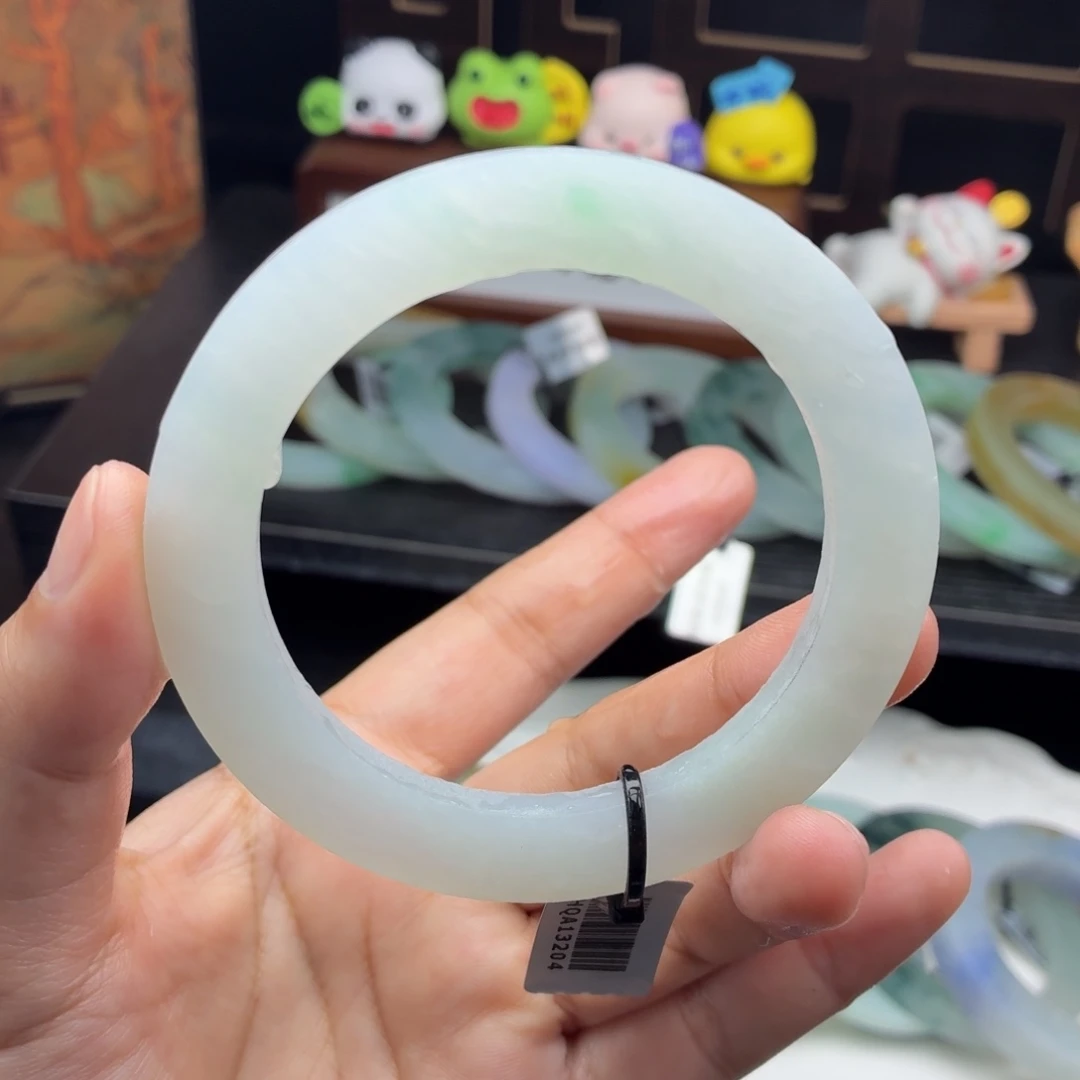 定制翡翠未镶嵌瑕疵漏冰娇十足55-62-7