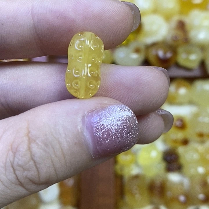 橄榄核吊坠小花生