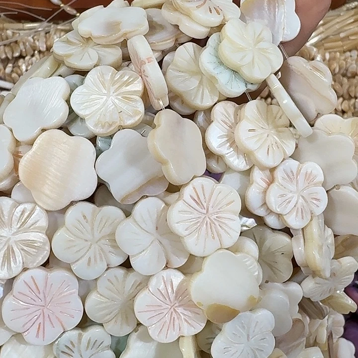 玛瑙/玉髓合金珠宝半成品一条雕刻五瓣花