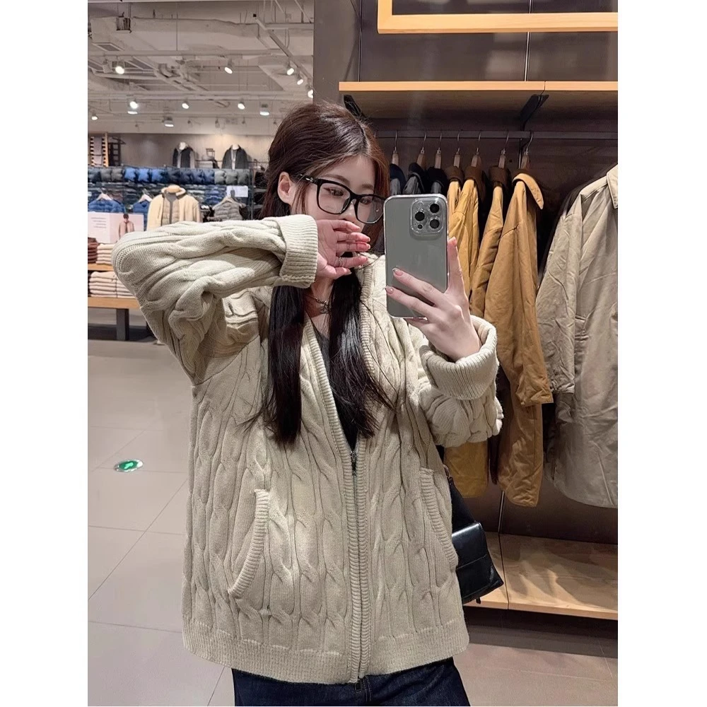 大码胖MM复古麻花连帽针织开衫外套女春秋慵懒风宽松显瘦遮肉毛衣