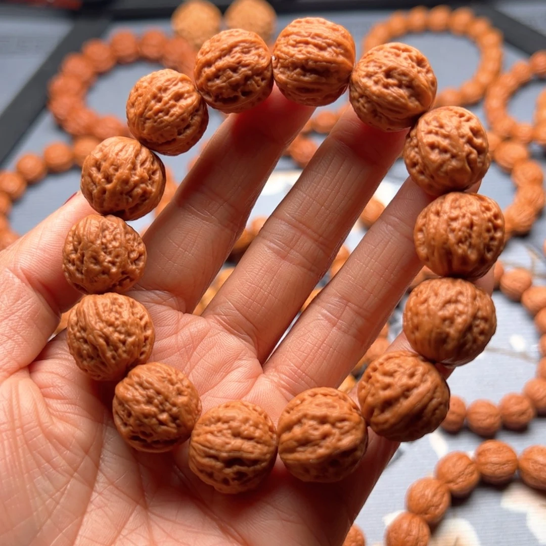 文玩核桃手串1.9肉筋八棱