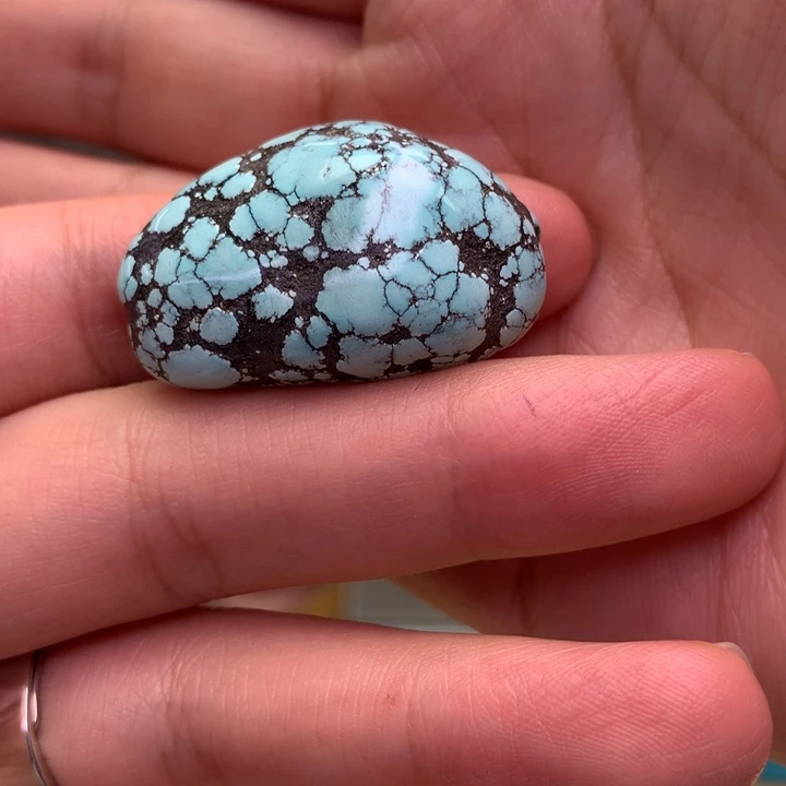 绿松石未镶嵌原矿