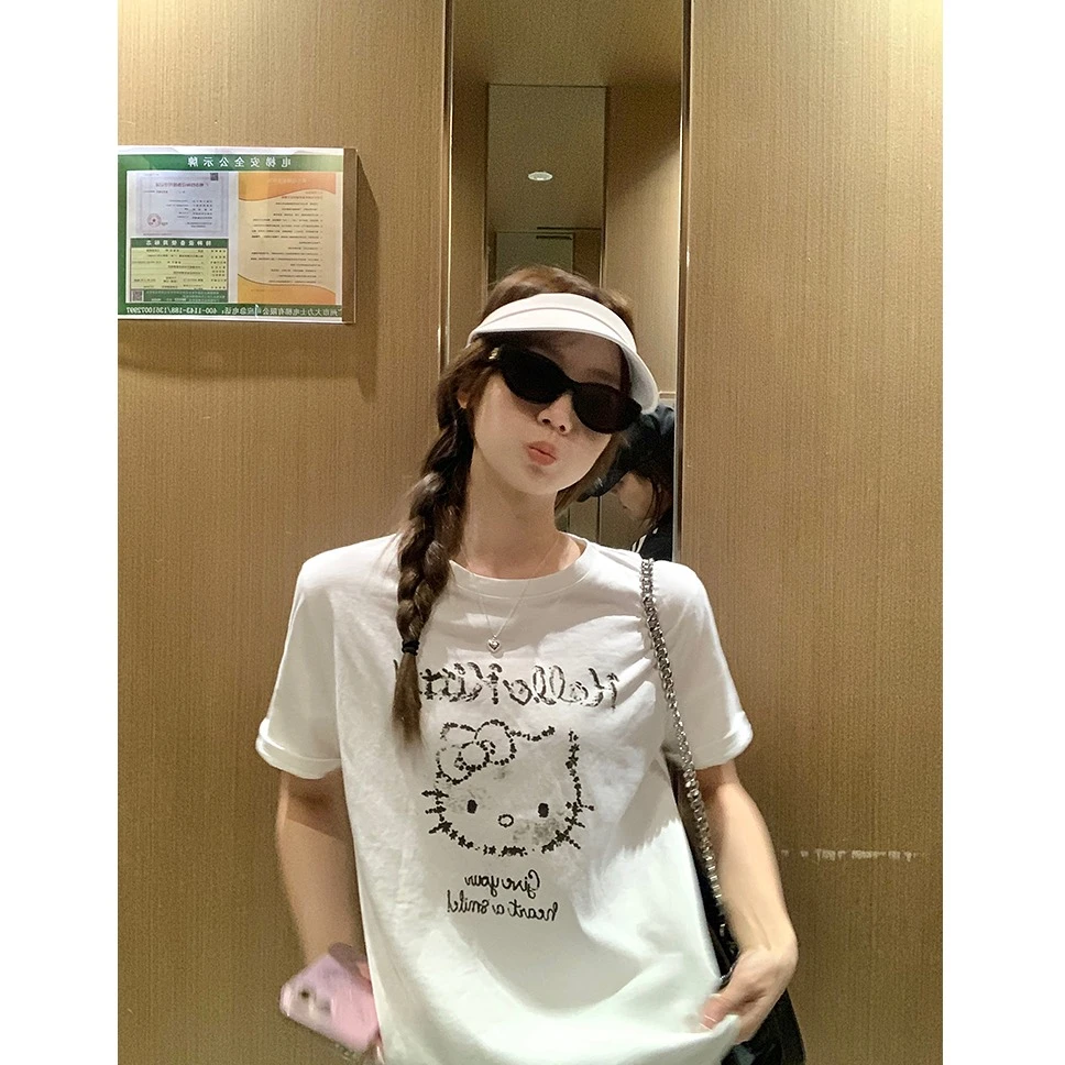 减龄卡通猫咪印花圆领短袖T恤女春休闲百搭宽松显瘦正肩上衣