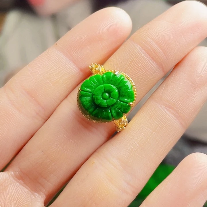 翡翠银S925镶嵌颈饰多样性