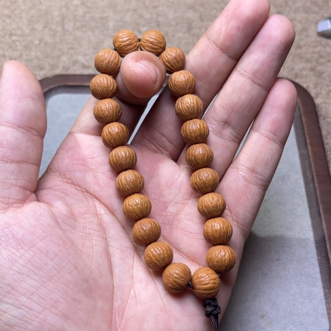 猴头核桃吊坠11mm小凤羽（精修头尾）