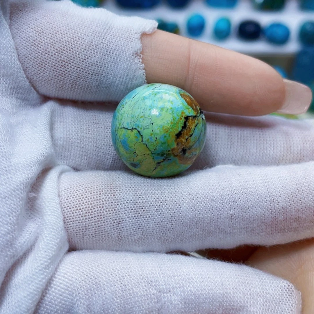 绿松石未镶嵌饰品