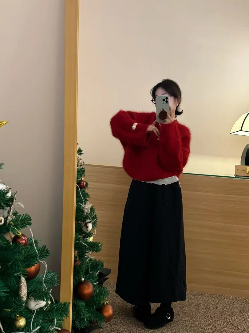 圣诞红针织毛衣女秋冬2025新款慵懒风高级感宽松针织上衣半身裙