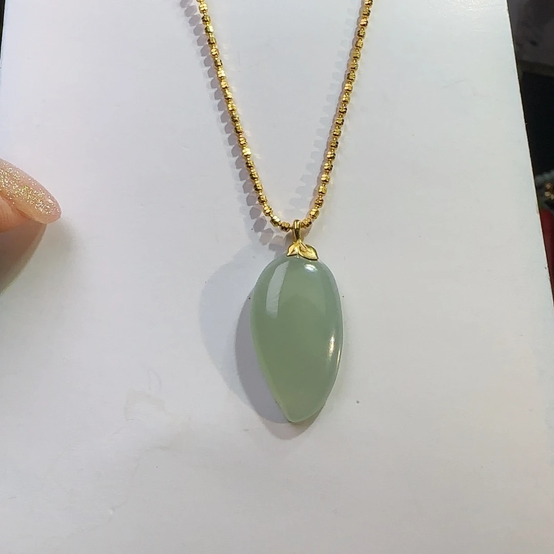 翡翠18K金镶嵌吊坠(不含链)满绿福瓜吊坠