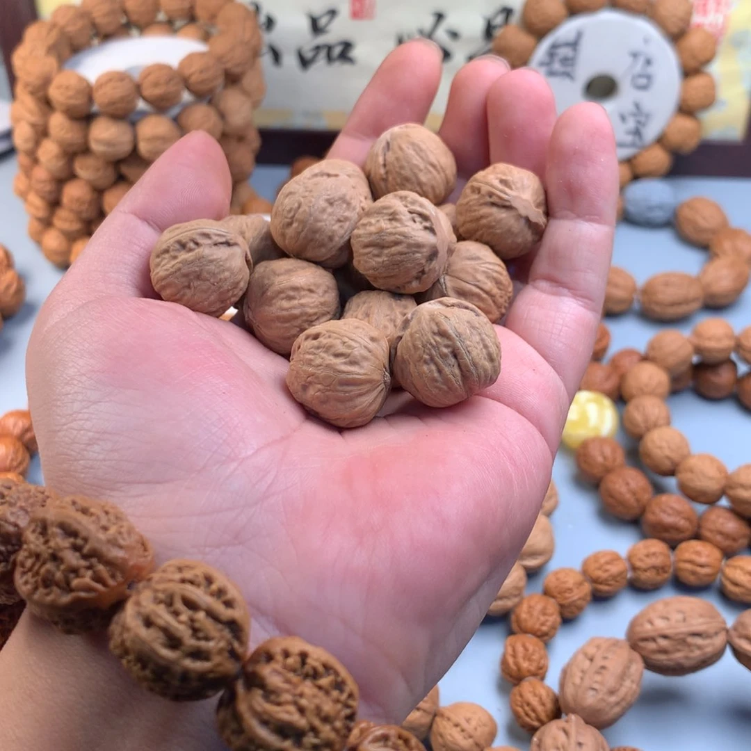 文玩核桃手串正圆