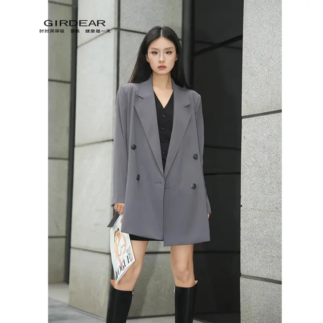 GIRDEAR/哥弟商场同款简约通勤廓形西服双排扣垂感西装外套140005