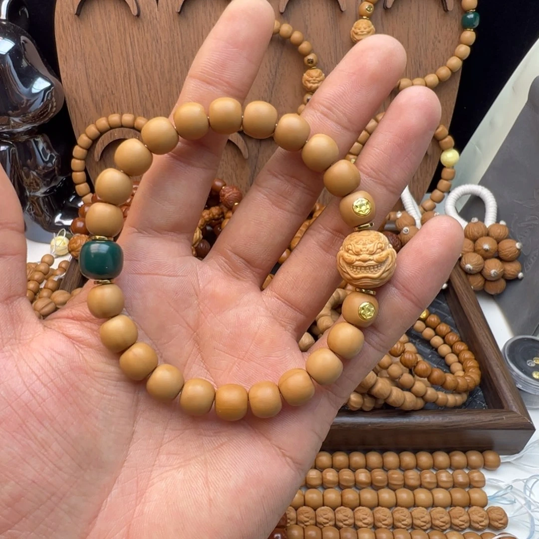 没***情猴头核桃手串微瑕老型搭配