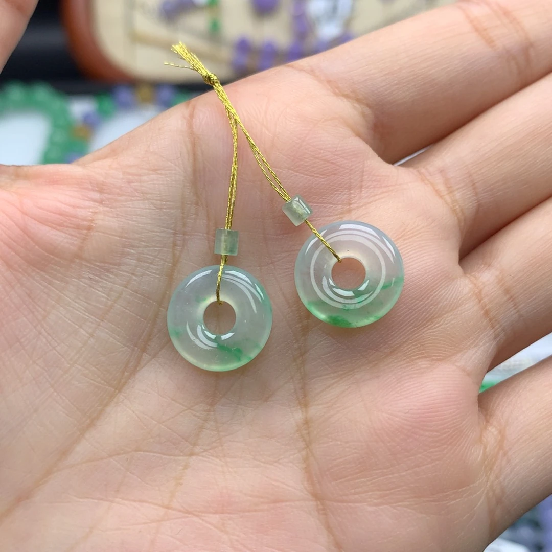 毛衣链未镶嵌翡翠