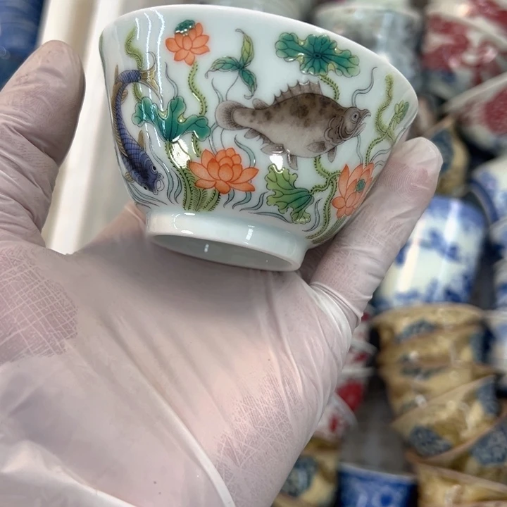 瓷片五彩鱼藻纹斗笠主人杯全品