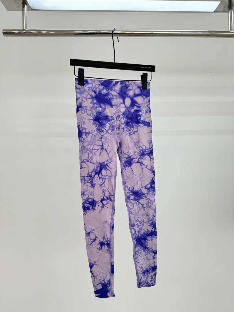 no退no换微脏微暇  1005女士时尚健身裤子