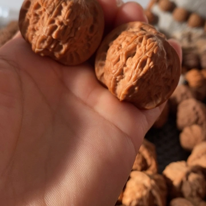 吊坠文玩核桃老树磨盘狮子头