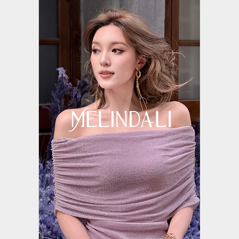 Melinda Li【粉水晶】韩国进口细闪银丝一字肩荡领收腰显瘦晶粉上衣