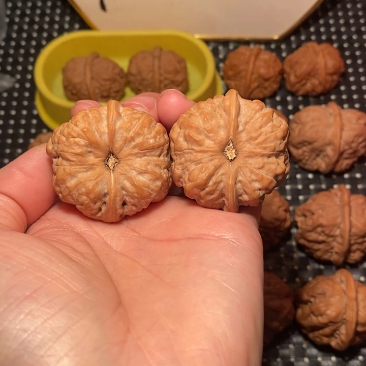 柴***核把件文玩核桃细腰大八腿肥蛙