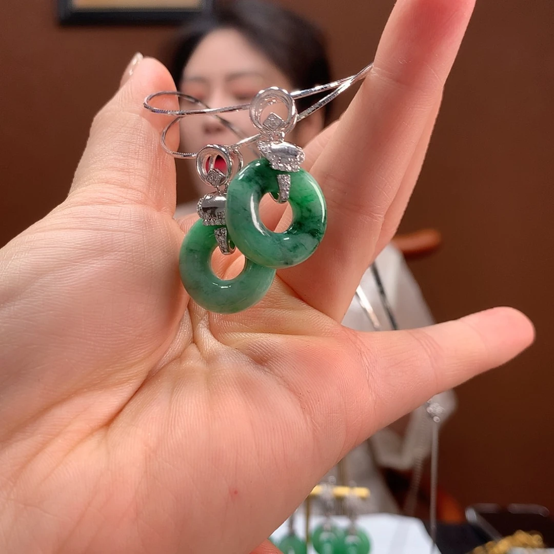 翡翠银S925镶嵌颈饰吊坠多样性发1个