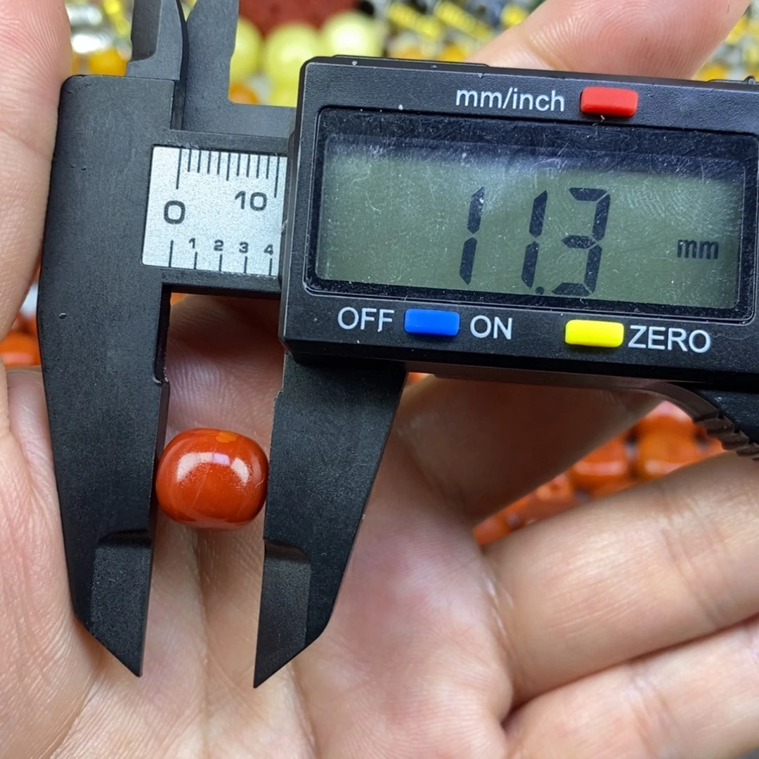 南红玛瑙未镶嵌微瑕11mm