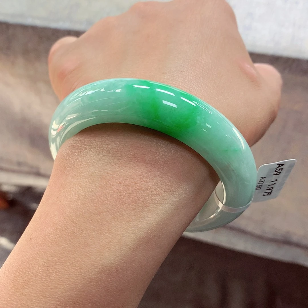 翡翠手镯未镶嵌（21号）66