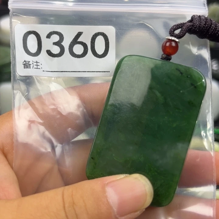 和田玉未镶嵌珠宝半成品