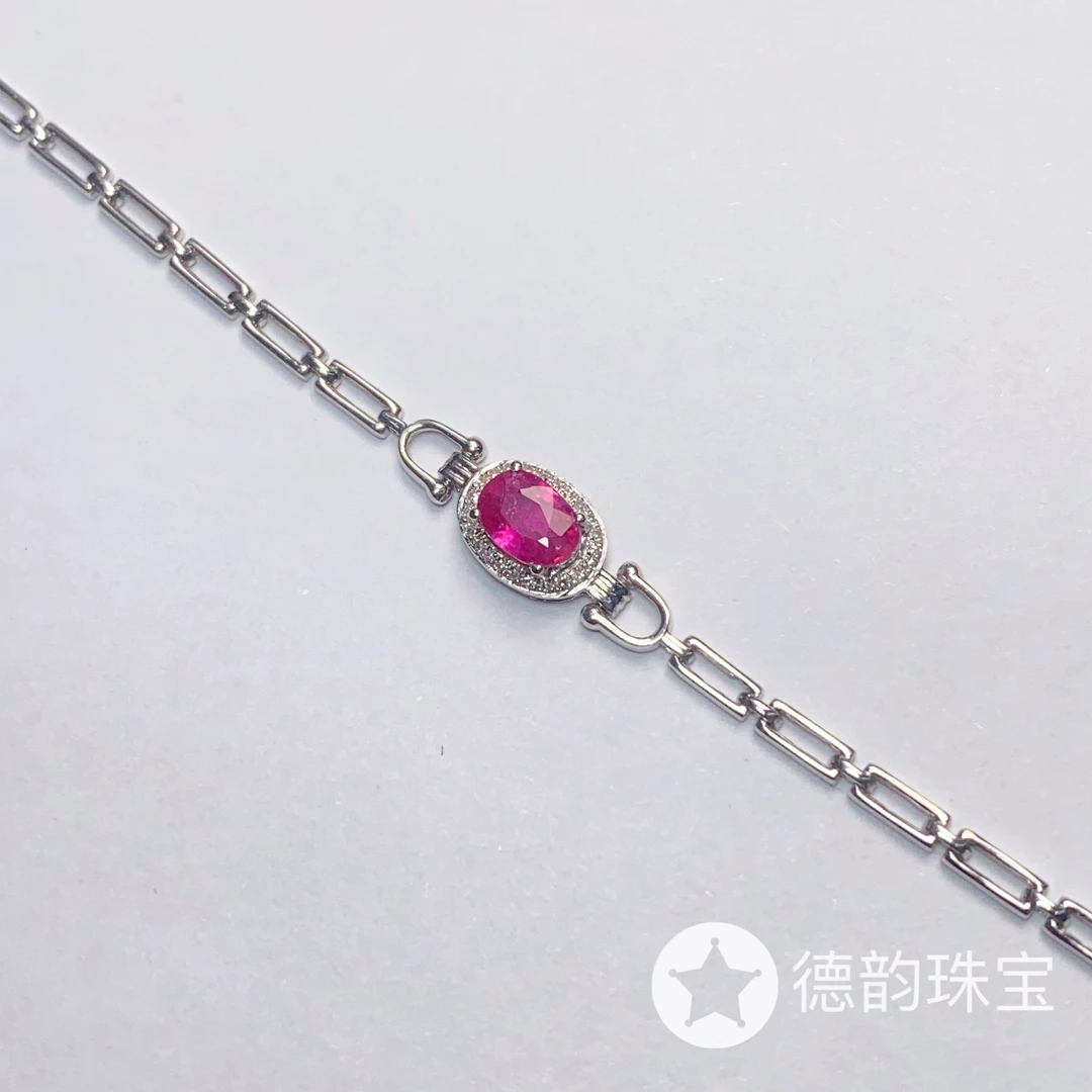 18K金镶嵌红宝石手链