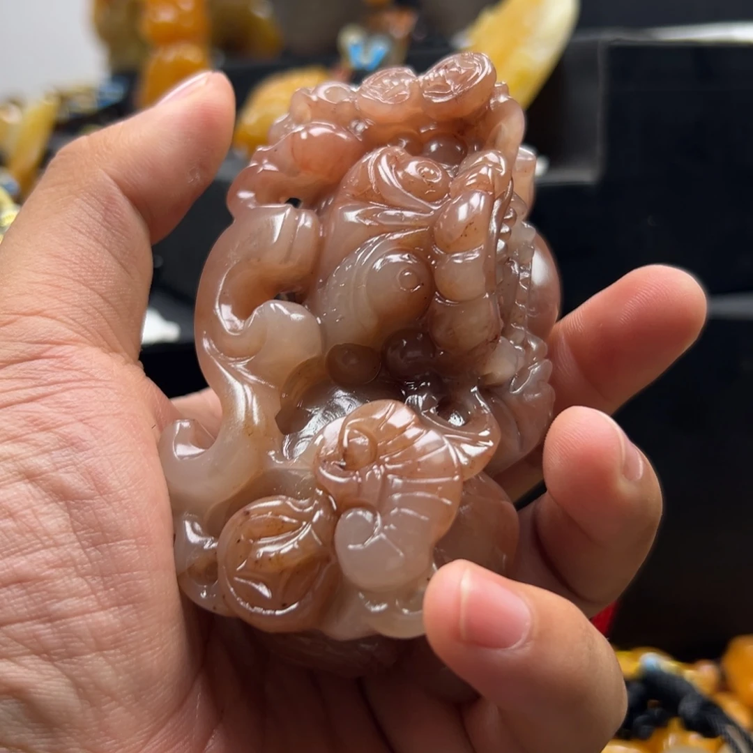 石英质玉（黄龙玉）未镶嵌多选发其一