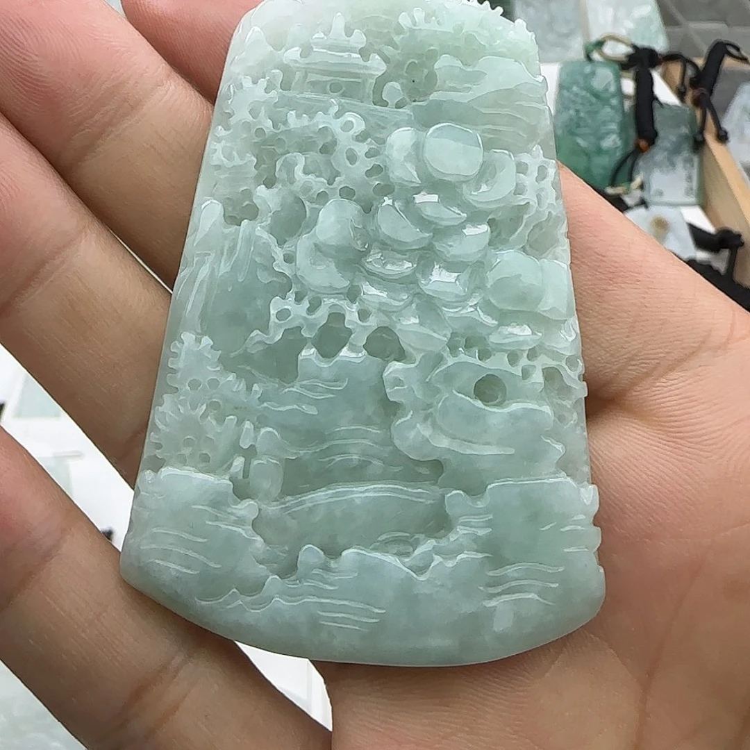 翡翠未镶嵌颈饰翡翠