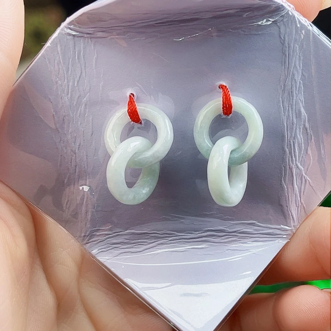 颈饰未镶嵌翡翠多样性