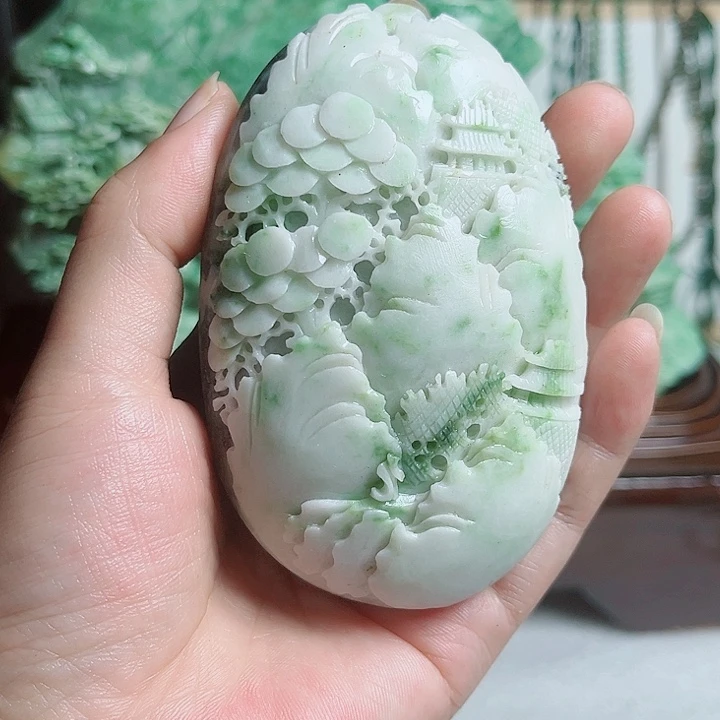 独山玉未镶嵌吊坠