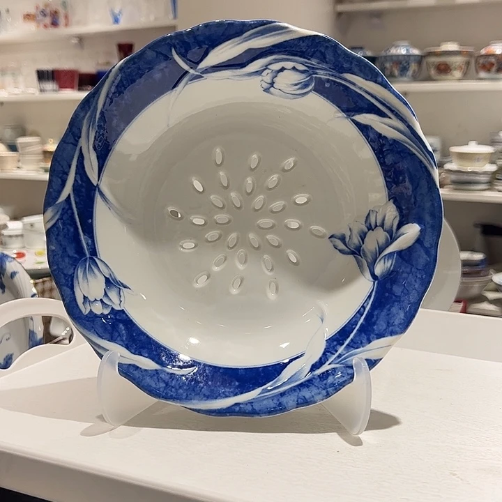 @***常瓷青花立体浮雕镂空盘子一个超美