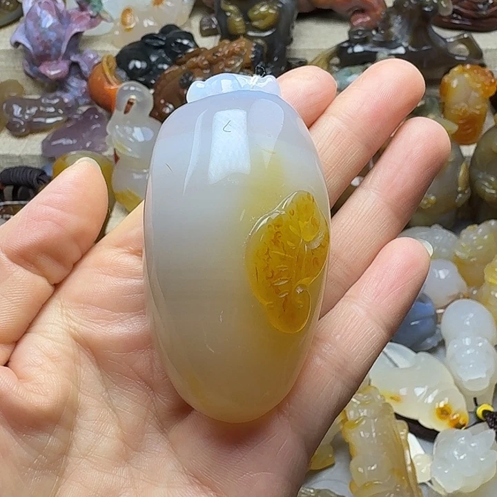 玛瑙/玉髓未镶嵌饰品