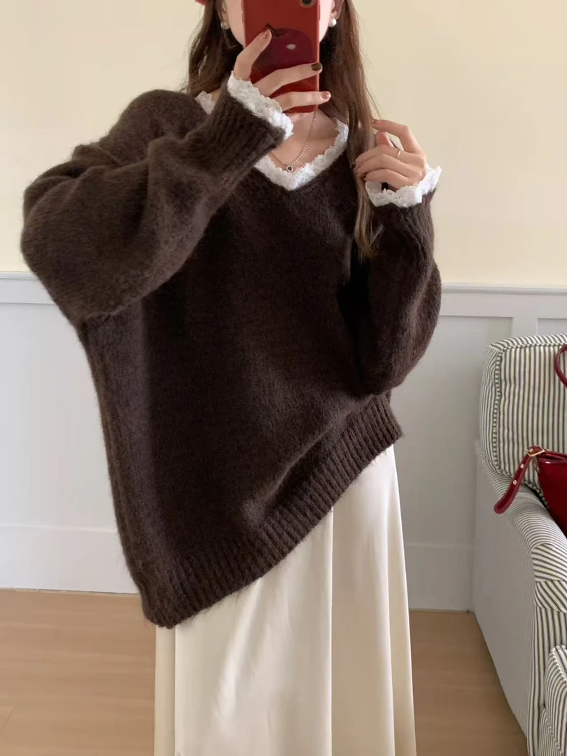 芸芸家.高级感V领套头毛衣女宽松保暖长袖针织衫上衣拼接软蕾丝