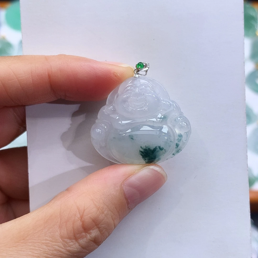 翡翠18K金镶嵌颈饰翡翠吊坠