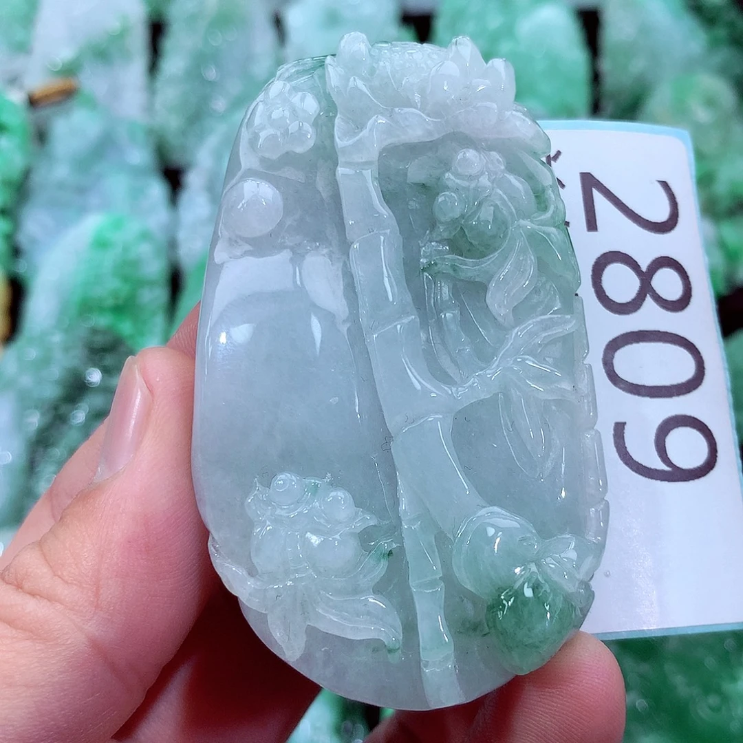 翡翠未镶嵌吊坠(不含链)