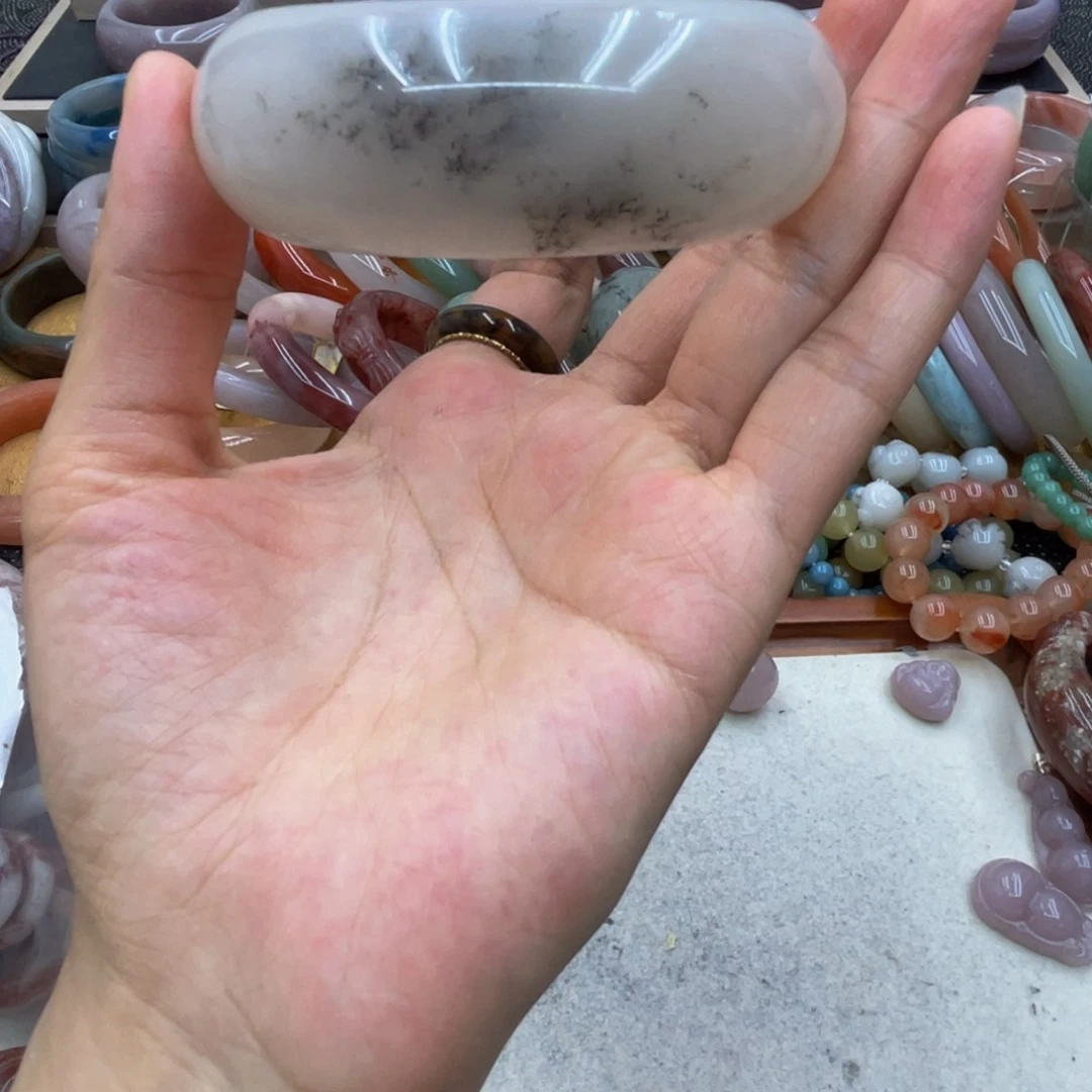 石英岩玉圈口60未镶嵌