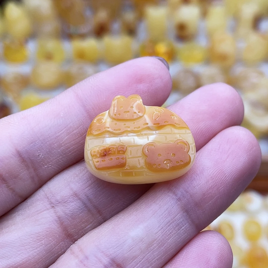 琥珀未镶嵌吊坠(不含链)