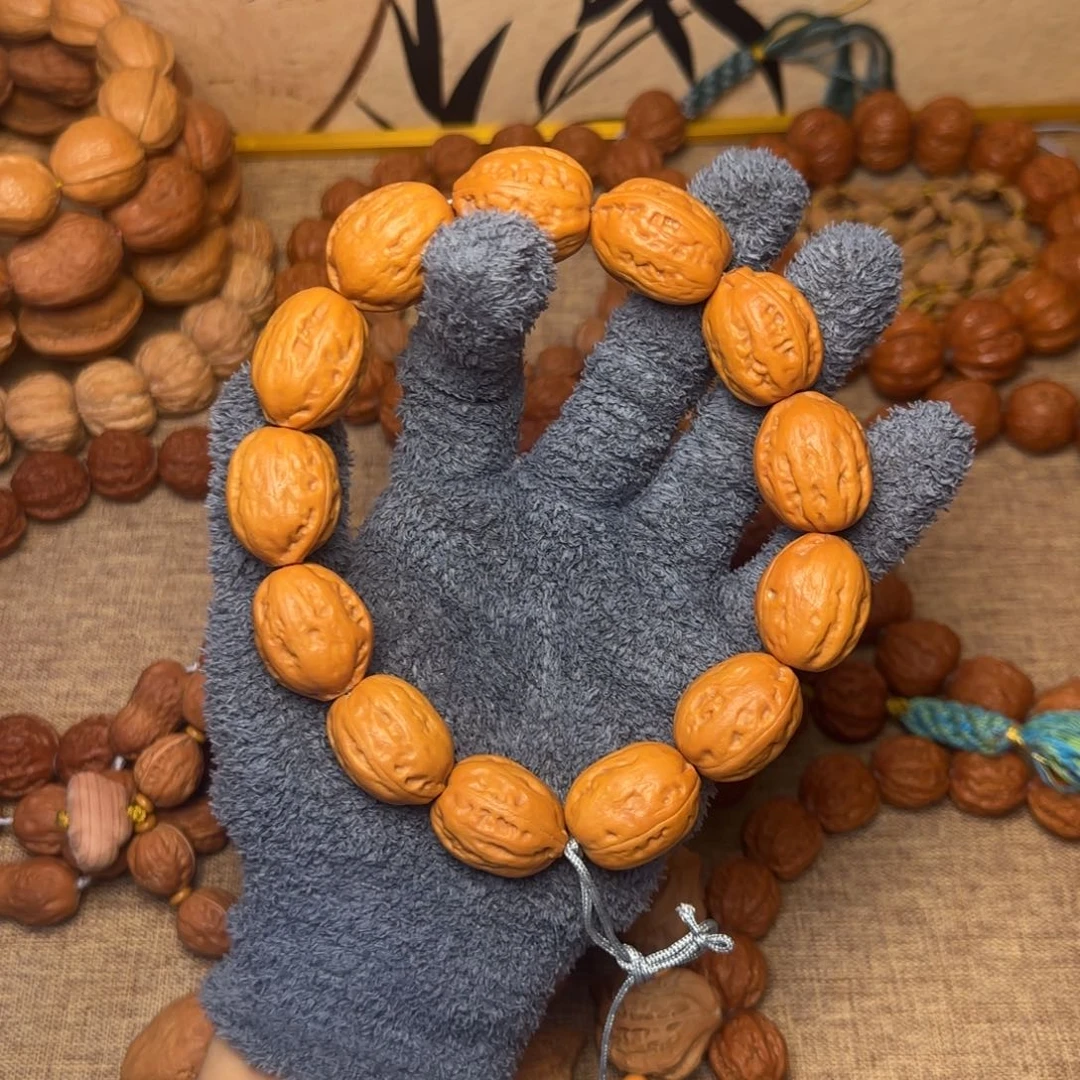 临***哥文玩核桃吊坠大枣