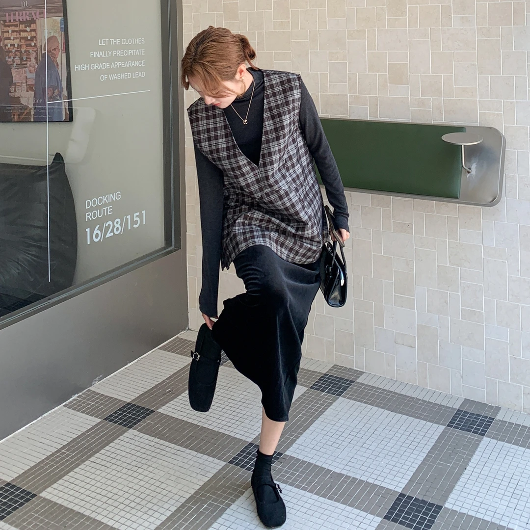 复古设计感格纹马甲休闲套装女2025秋季轻熟风打底衫半身裙三件套