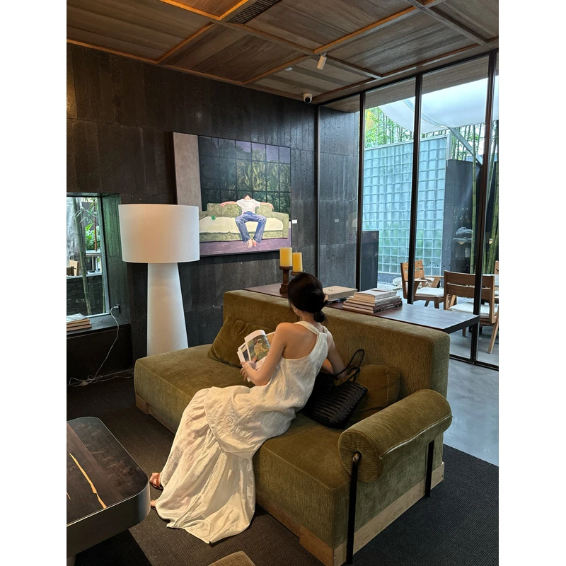 饭饭FANN COLLECTION 花海 设计款刺绣V领无袖连衣裙FANNC195