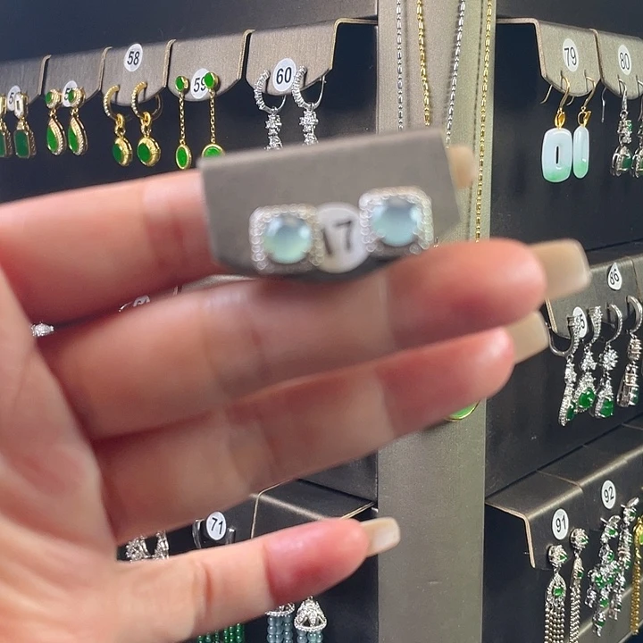 翡翠银S925镶嵌耳饰翡翠