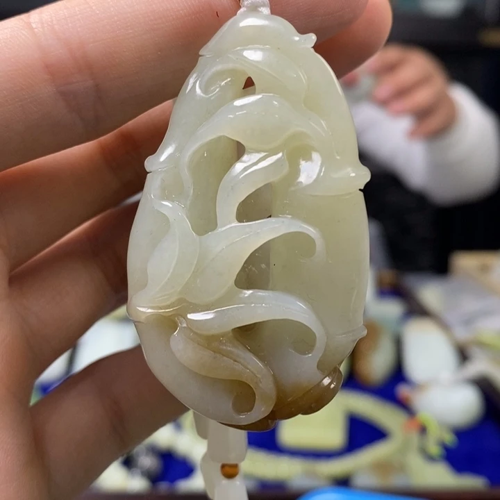 和田玉挂件未镶嵌那*海