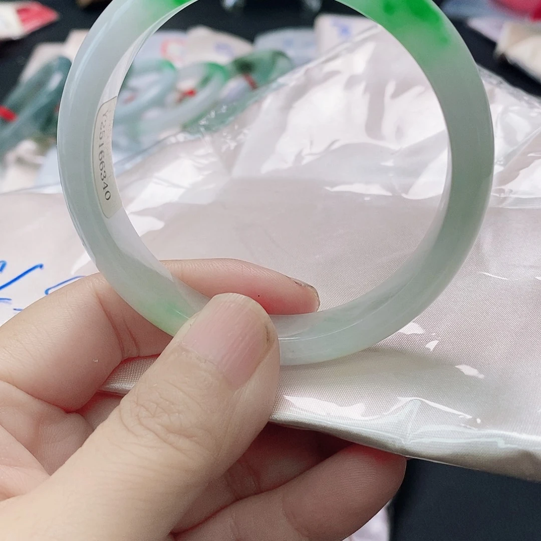 莫***a闪购为准一物一图